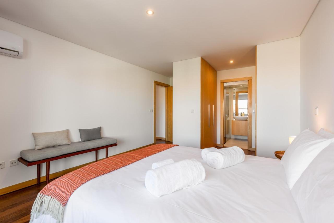 Sunny Loft In Downtown Porto With Private Parking Apartment Exterior photo