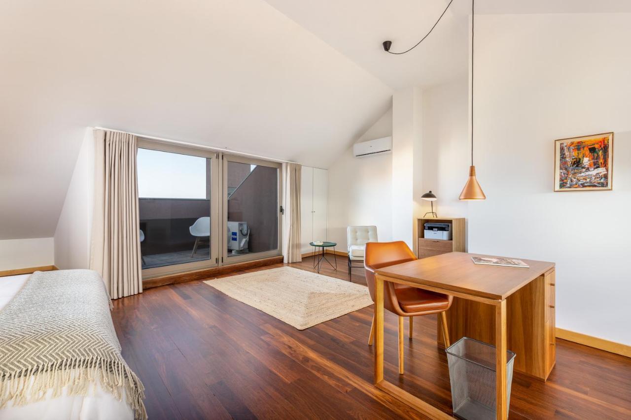 Sunny Loft In Downtown Porto With Private Parking Apartment Exterior photo