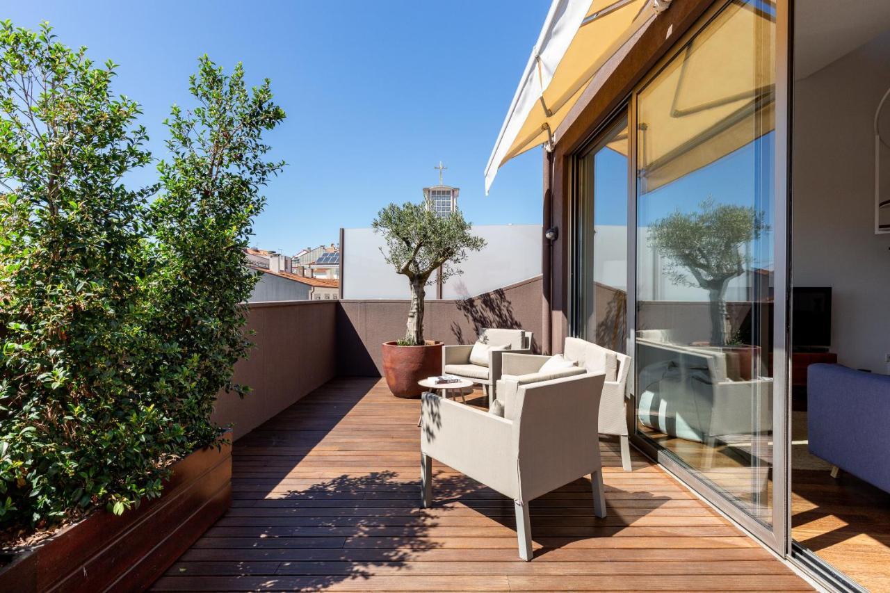 Sunny Loft In Downtown Porto With Private Parking Apartment Exterior photo
