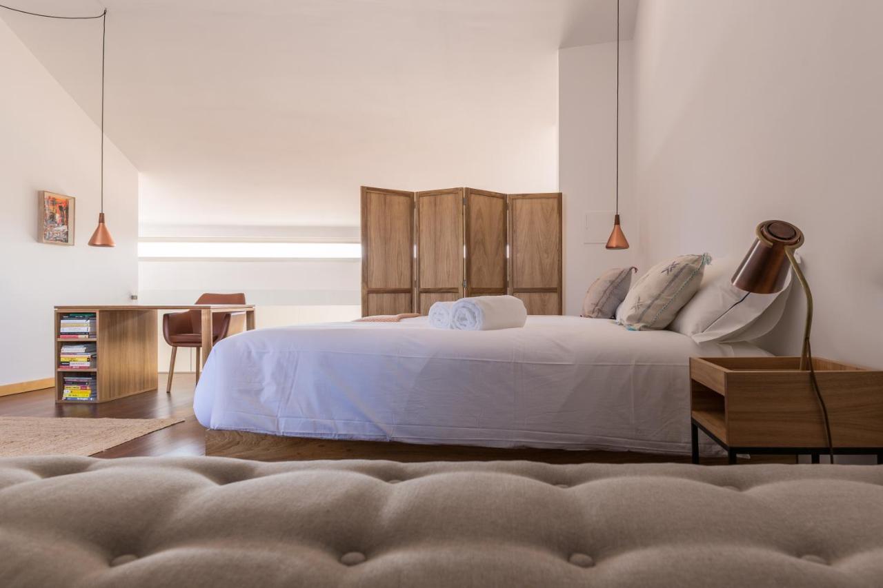 Sunny Loft In Downtown Porto With Private Parking Apartment Exterior photo